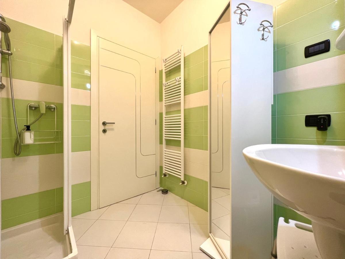 Appartamento Limone Downtown Limone sul Garda Esterno foto