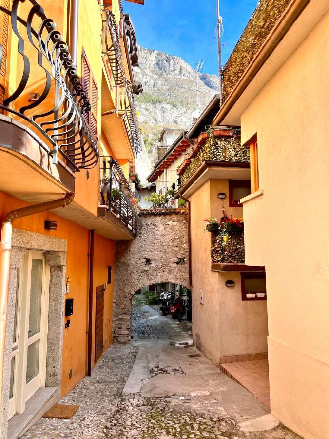 Appartamento Limone Downtown Limone sul Garda Esterno foto